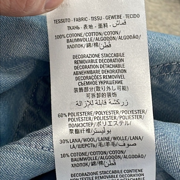 NWT Gucci Bleached Denim Snap Front Dress with 3D Cat Brooch Long Sleeve Sz 36 - Picture 13 of 17